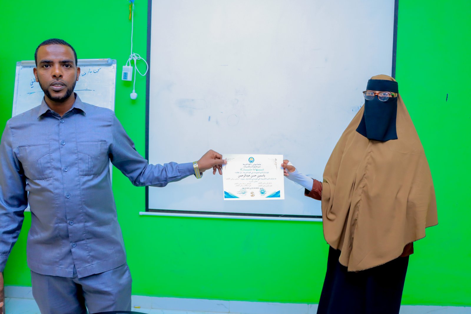 Sawirada Dawrada : Hababka Barbaarinta iyo Xanaanada Caruurta.